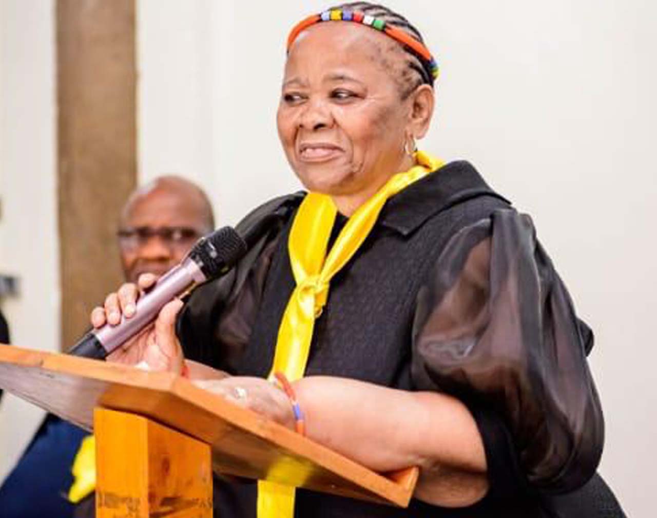 Mrs S Molefe
